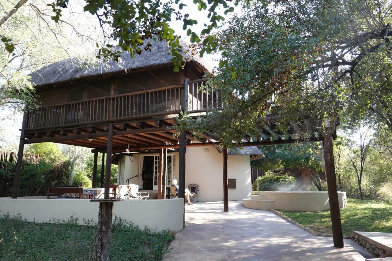 Treetops Marloth Park Exterior photo